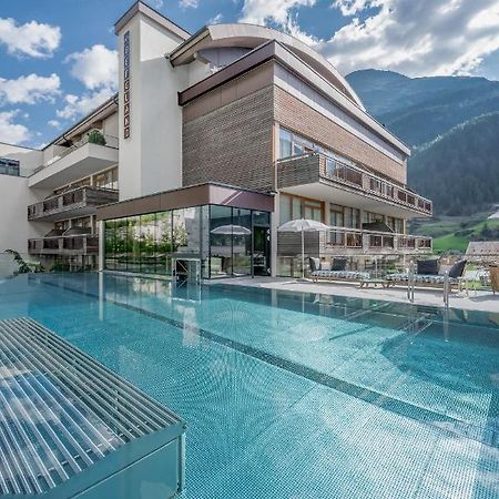 Bergland Design- Und Wellnesshotel Зельден Екстер'єр фото